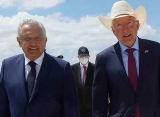 AMLO responde a Ken Salazar: “La reforma judicial es asunto de los mexicanos”