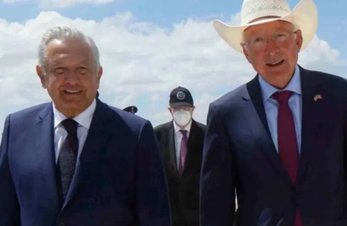 AMLO responde a Ken Salazar: “La reforma judicial es asunto de los mexicanos”